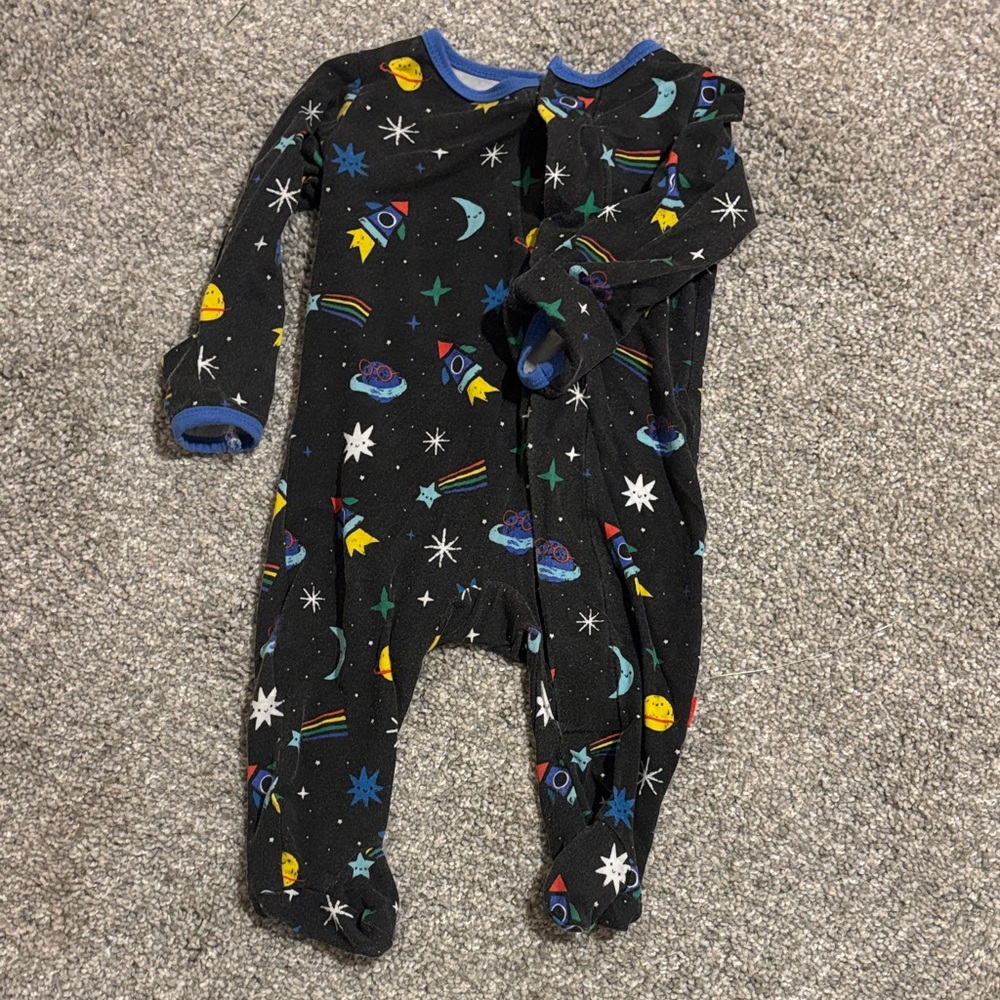 Magnetic Me Black Space-Themed Kids Footie